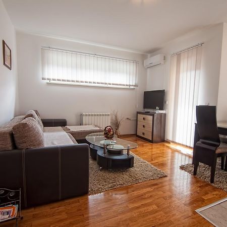 Sisarka Apartmani 즐라티보 외부 사진